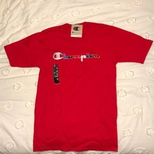 Men’s Small Multicolored script T-shirt